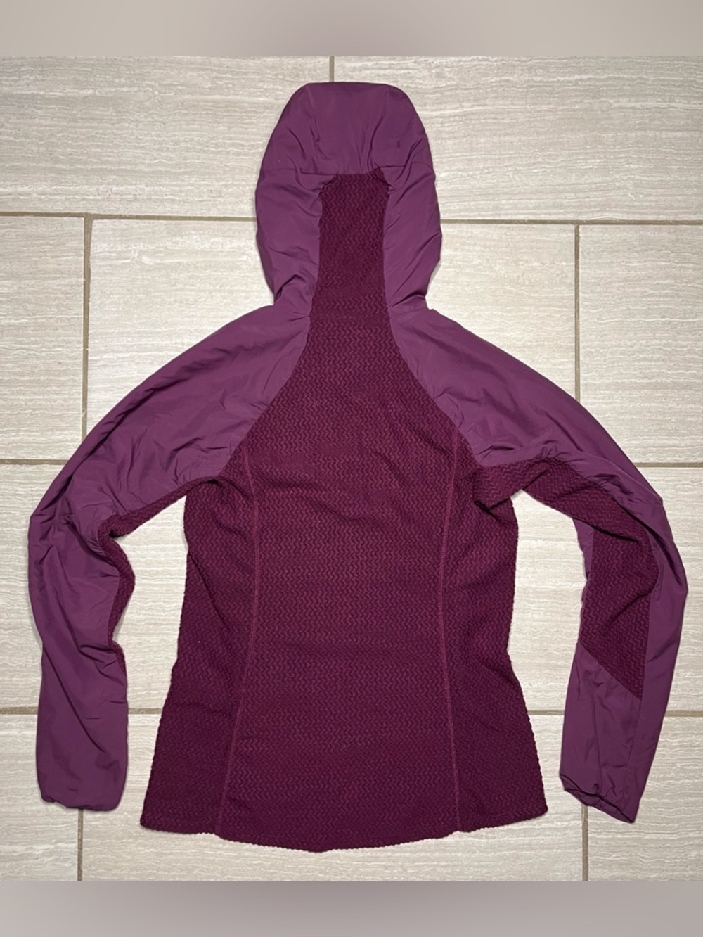 Patagonia Women's Nano-Air Light Hybrid Jacket Hiking Mock Medium Plum Purple - Picture 5 of 5